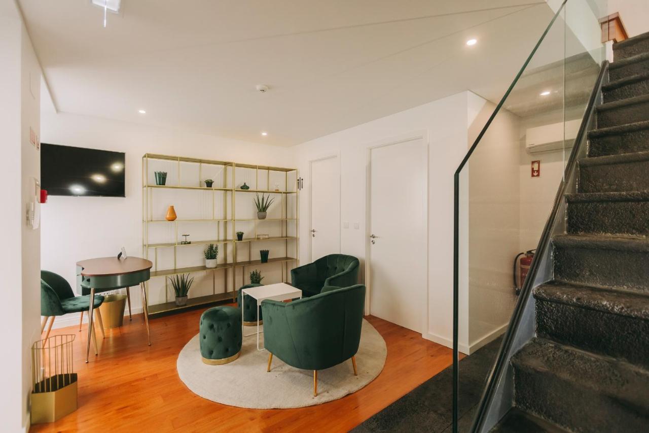 Ponta Delgada Azores Inn - Family Suites מראה חיצוני תמונה